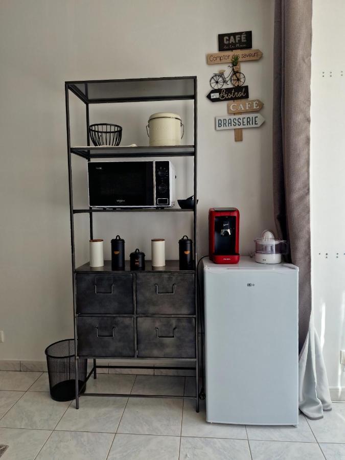 Au Bonheur Des Ruelles Bed & Breakfast มงปาซิเยร์ ภายนอก รูปภาพ