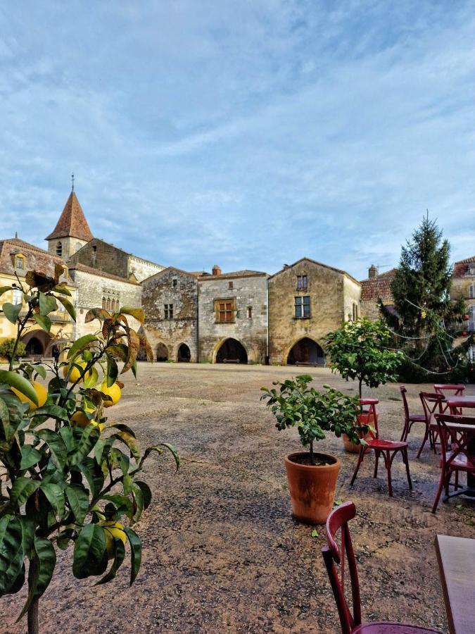 Au Bonheur Des Ruelles Bed & Breakfast มงปาซิเยร์ ภายนอก รูปภาพ