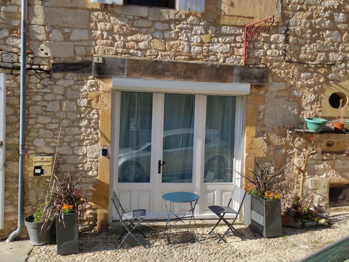 Au Bonheur Des Ruelles Bed & Breakfast มงปาซิเยร์ ภายนอก รูปภาพ